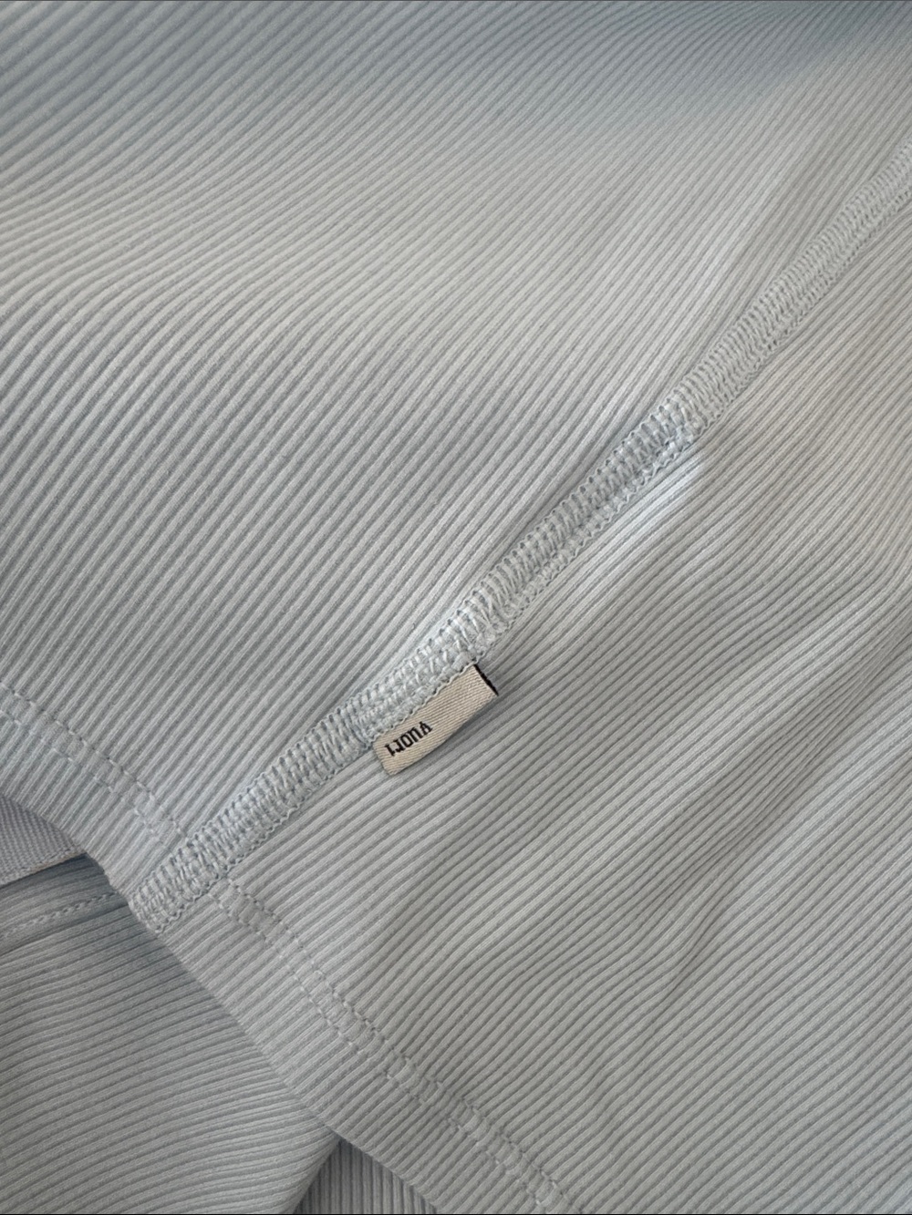 Vuori pose cardigan button down tank tops - Picture 2 of 5